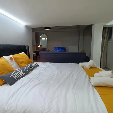 Apartment Urban Nest *